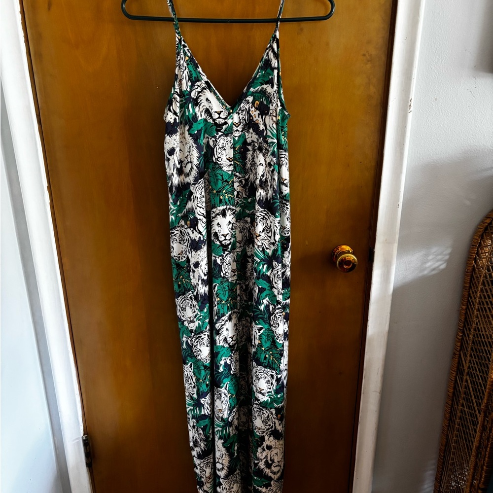 Green and White Tiger Print Women's Jumpsuit